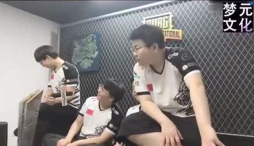 bk采访时吃瓜,独家访谈BK